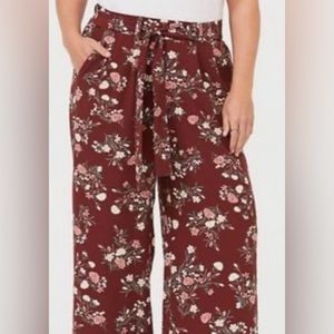 Torrid Burgundy/maroon Floral Crepe Wide Leg Pants 1 (14/16) Belted and pockets.